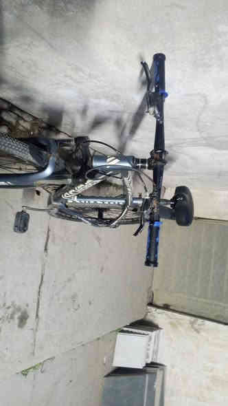 بايسكل للبيع مابي شخط واحد بس بلدي اصلي سعر 120و بي مجال للتواصل *********** واساله فقط
