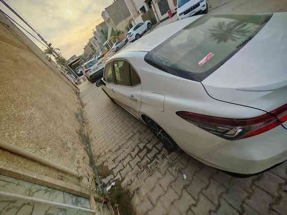 تويوتا كامري 2023 هايبرد فئة GLE
الفول بالخليجي وكالة عبد اللطيف جميل 
 

التفاصيل :
 خليجي 
السياره زيرو على وضع شركة
ماشية 49000الف كيلو 
الموديل 2023
 سعة المحرك 2.5L
 عدد AIR BAG 8 
 حساسات أمامية 
 حساسات خلفية
 لايت زينون + LED
 كشافات 
 سلايد رووف  
 ويل كب 18  
مفتاح التشغيل بصمة 
 شاشة 
 كاميرا دوارة 
الانارة الداخلية LED
المقاعد لون أبيض
  مقعد السائق كهرباء 
مثبت السرعة Cruise
 المودات والأوامر الصوتية
 أوضاع القيادة  Drive Mode 
 حساسات ضغط اطارات 
 قطعتين تبريد
 هاند بريك كهرباء 
‏  ABS
‏ Auto Hold  أوتو هولد
 نظام مانع الانزلاق
 اشارة في المرايا الجانبية قابلة للطي كهرباء 
 مخرج منفذ الطاقة 
‏ Bluetooth / USB
بردة خلفية كهرباء 
شاحن هاتف Wireless    
وكل غراضها الاصلية مال الشركة موجودة 
السياره بيها بارد بالجاملع الايسر كد شبر و ما مصلح

السعر 240$ وبيها مجال 

 رقم بغداد بأسمي 
***********
***********
