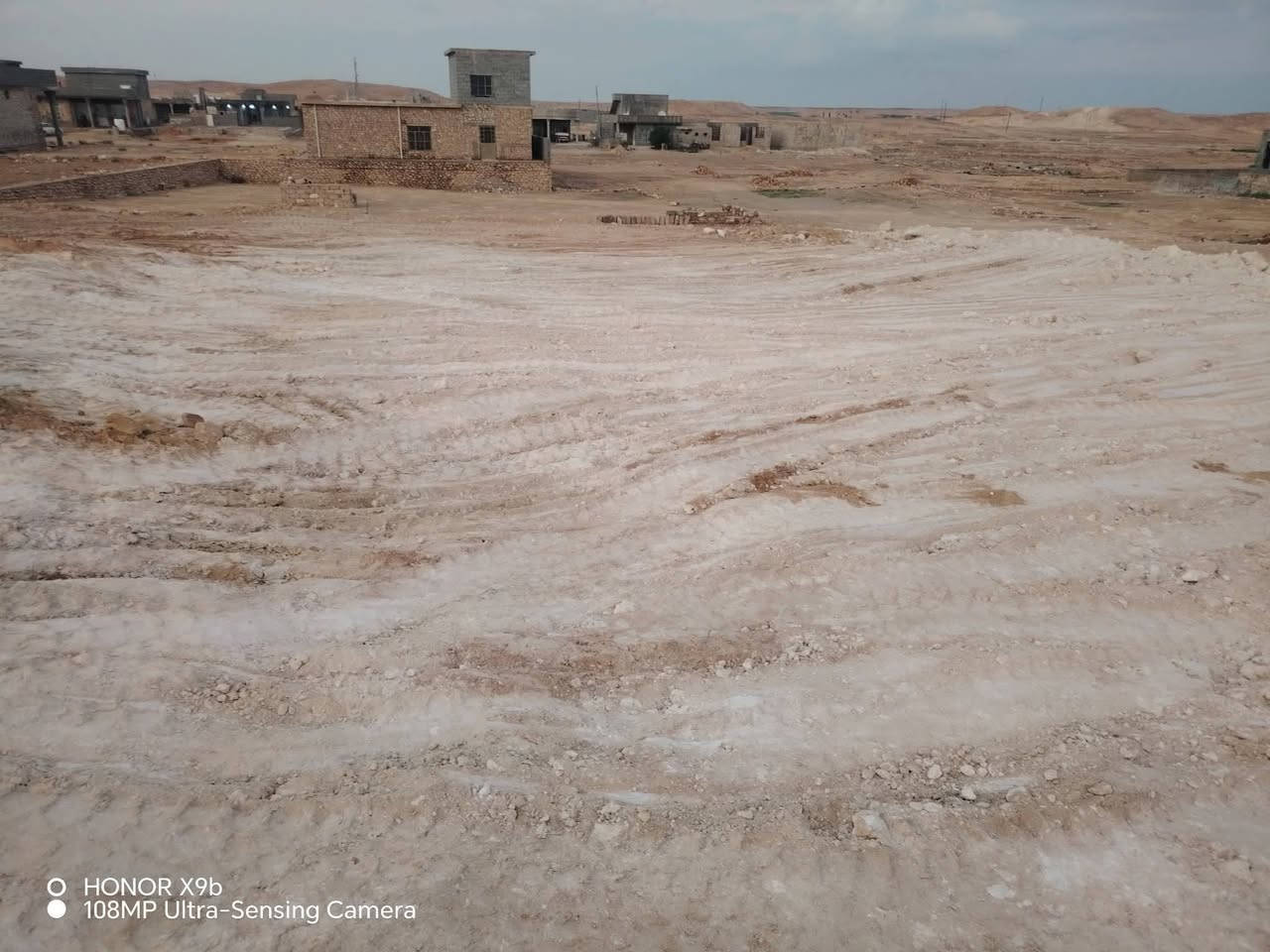 سلام عليكم مكلف بل نشر ماارد خاص  قطعتين لبيع  السعر خاص  مجاور معمل جمال ابو البلوك  القطعه٤٠٠ وبسمي التواصل ***********٥
@@
