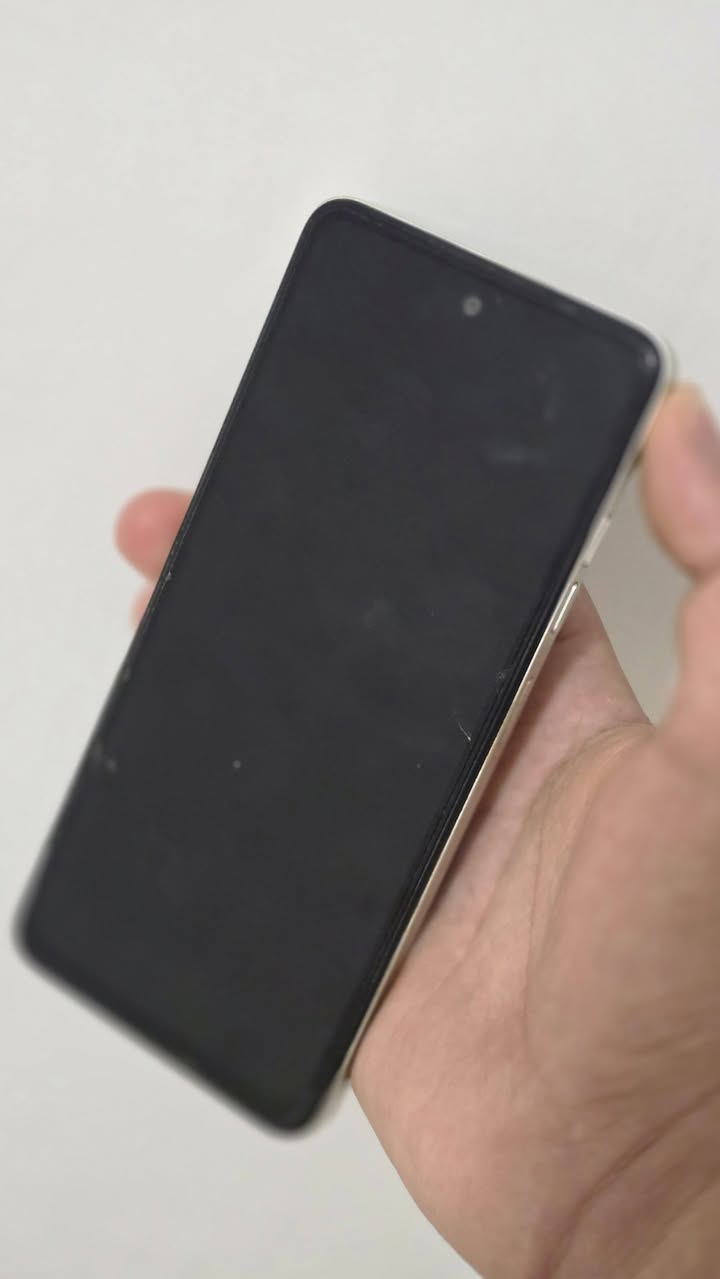 تكنو سبارك Go 2024 ، بشاشة 6.6 بوصة ودقة HD+، معالج Unisoc T606، كاميرا 13MP، وبطارية 5000mAh مع شحن سريع 10 واط، ذاكرة 128 جيجا ورام 6+6 جيجا. ( مستعمل قليل ) سعره 75 الف مع كارتون
جهاز نضيف كلشش شخط ما بيه 
*********** للاستفسار
 تكنو سبارك Go 2024 ، بشاشة 6.6 بوصة ودقة HD+، معالج Unisoc T606، كاميرا 13MP، وبطارية 5000mAh مع شحن سريع 10 واط، ذاكرة 128 جيجا ورام 6+6 جيجا. ( مستعمل قليل ) سعره 75 الف مع كارتون
