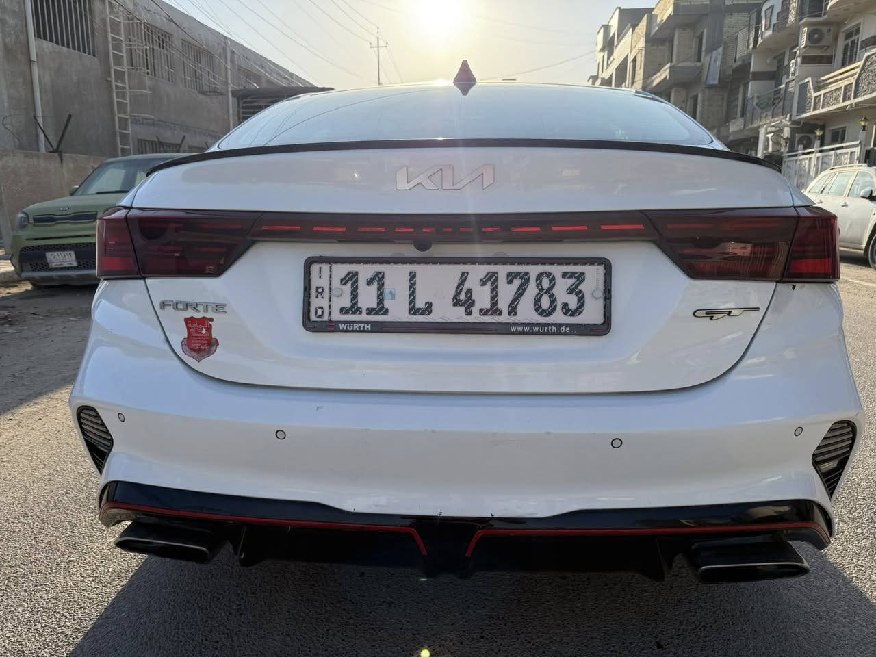 السلام عليكم للبيع 

فورتي جيتي تيربو

Kia Forte GT 2022 

كير Dct دبل كلج 7نمر 

مكينه 1.6 تيربو  201hp

رقم بغداد تحويل ثاني يوم  

حادثها بنيد وجاملغ  وبيه جاملغ خلفي وقبغ جنطه صبغ بأمريكا

والصور الحادث مرفقه

مواصفات GT معروفه فول1/1 اعلى واخر شي بل فورتي  

فتحة سقف (سلايد)

بصمه وتشغيل عن بعد 

شاحن وايرلس 

اشاير مري 

شفتات ستيرن 

رادار جانبي

رادار امامي 

رادار تحديد مسار 

اوتو هولد

ايقاف ذاتي 

مثبت سرعه 

مانع انزلاق 

تبريد قطعتين 

شاشة جبيره 9انج 

كشنات جلد 

اناره داخليه بل أبواب وبل دشبول علامه الGT الوان عديده

هاند بريك كهرباء

تدفئة وتبريد كشنات

 سستم صوت 🔉harman kardon

تبريد بيانو +مناخ منفصل

تشغيل عن بعد

كزوز صوت بلادي رياضي 

للاستفسار رقم الهاتف -***********

  السعر 133
