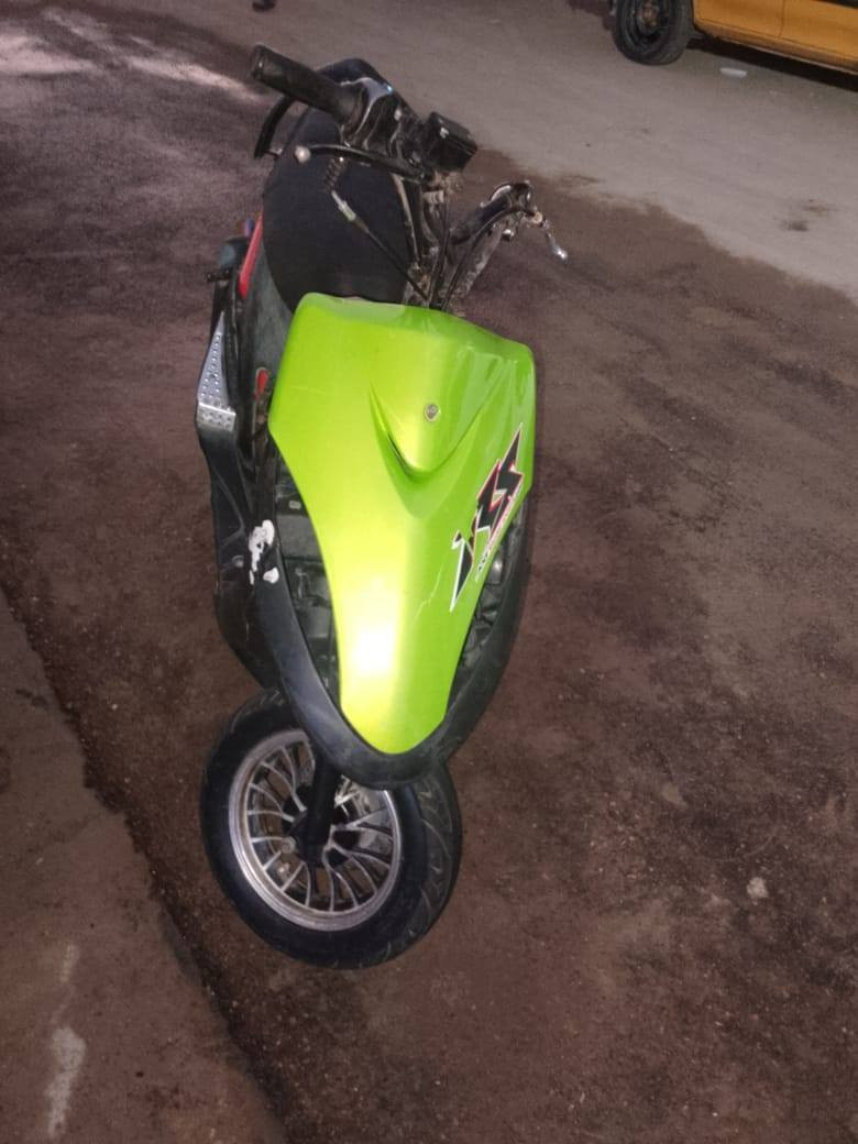 سلام عليكم دراجه
ماكس للبيع مال لعب مكينه
بلاديه صالنصه رياضي 
السعر 350وبيه مجال
العلوان الشعب رقم الهاتف***********
