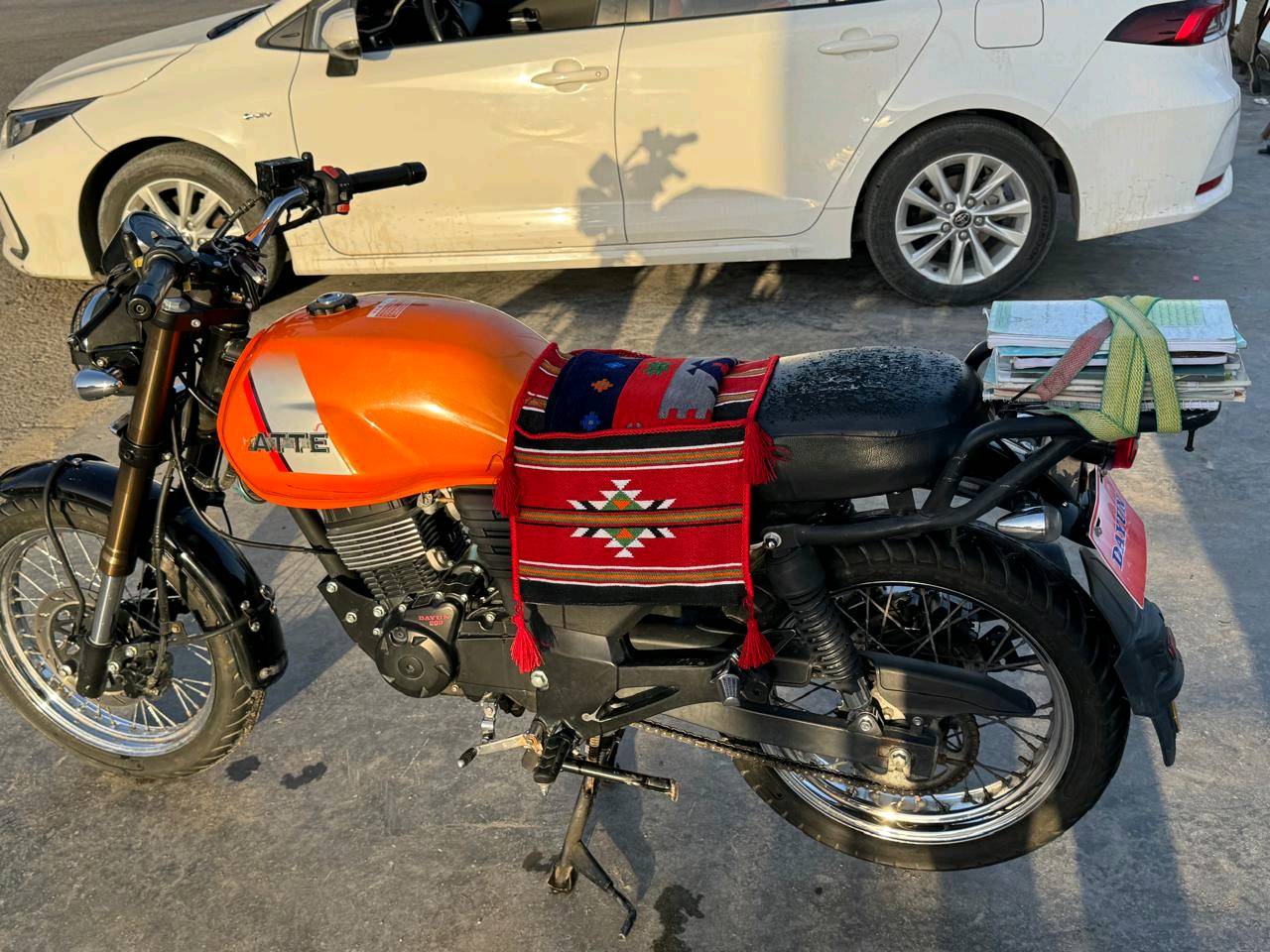 دراجة لايتي محرك ميتين موديل 22 مكفولة الدراجة ما ناقصهة برغي سنوية بيهة باقي استلام اللوحات فقط مكان الدراجة كربلاء حي العباس 