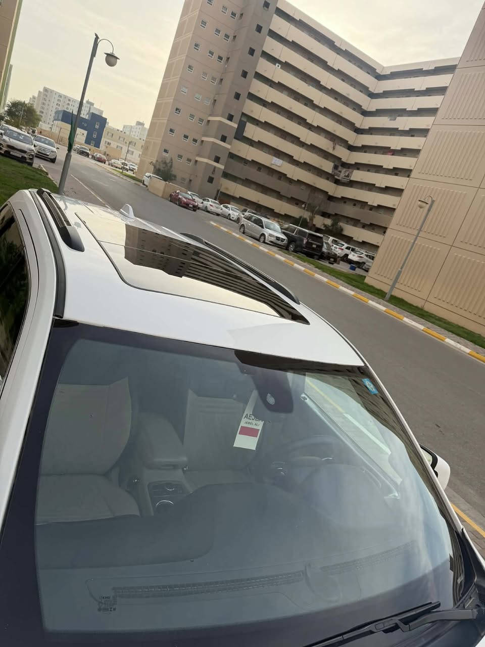 جيب كراند شيروكي لمتد فول مواصفات 2019 خليجي وكالة هارلم السيارة ماشية 85 الف سيارة جاهزة خير من الله ماكو بيها اي نقص 
 بيها صبغ جاملغ ونص الباب الصدر بدون دواخل حادث شخطة مال ستوتة السعر 240 وبيها مجال *********** مكان السيارة بغداد الكريعات
