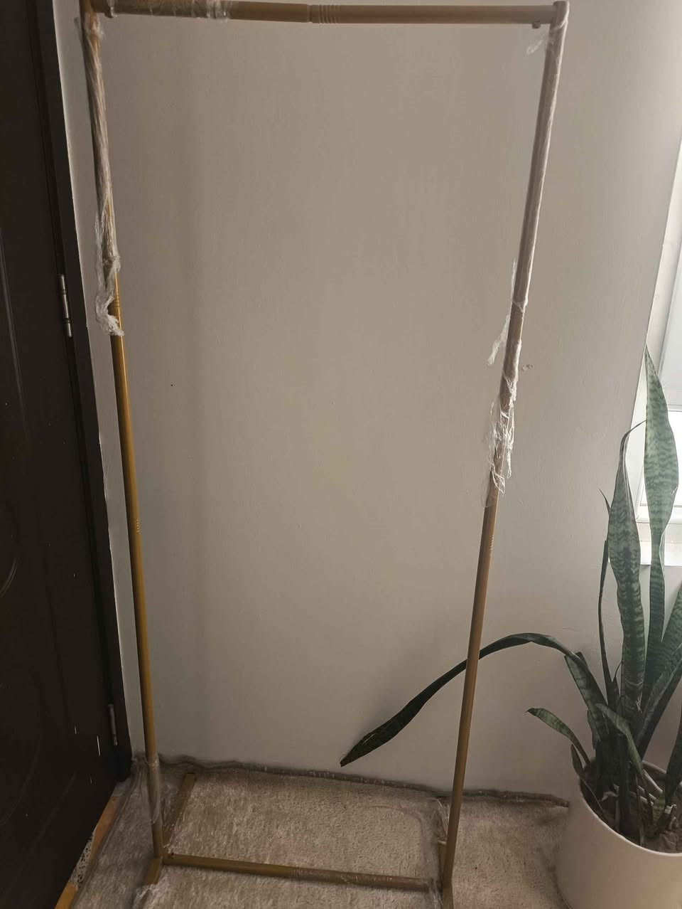 سڵاو هاوڕێیان ئەم ئەشیانە بۆ فرۆشتن 
ستاندی میزەڵان بۆ پێرزدەی ئاسنەو هی ئەمەزۆنە زۆر ئەسڵەو بەکار نەهاتووە خۆت ئەیبەستی
لیدی مانگ زۆر جوان و کەشخە بەکار نەهاتووە
شێتی گۆڵدی هەڵواسین سێ دانە السليمانية, العراق


**إذا كنت صاحب هذا الإعلان وتريد حذفه لأي سبب، رجاءا أرسل رسالة إلى الدعم الفني**