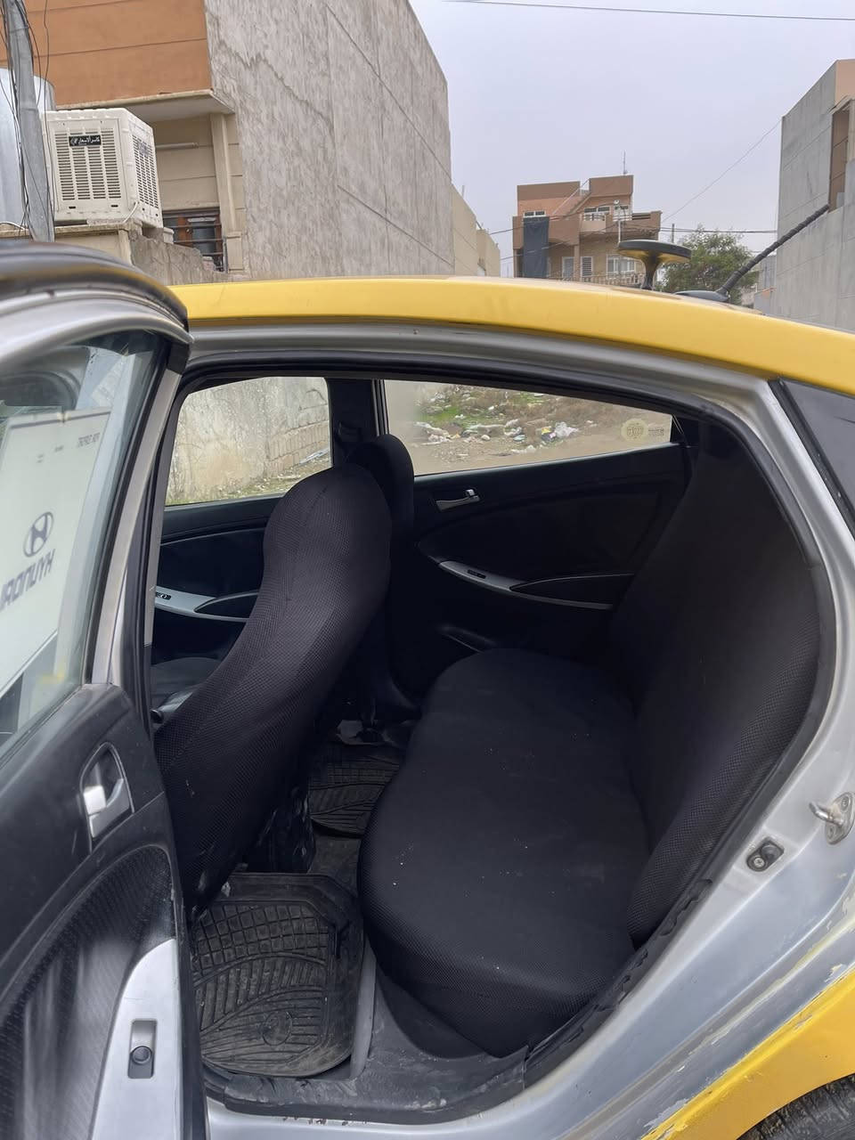 سلام عليكم
اكسنت مضلع موديل 2011 وارد خليجي كوري 
محرك وكير شرط كير At المرغوب 
سياره يحتاجلها صبغ وحداديه للخارج 
ضررها جاملغ الامامي وبيها تلقيطات معجون مال تكسي 
شرط وكاله وتحويل صاحبها بلموصل وارشفه بلموصل مالتها موجوده 
تبريد تدفئه 
طخم تايرات ويل جديد ماصارله شهر ونص 
باتري جديد 
طخم كدام نضيف فقط يحتاج تبديل مشط ستيرن بي طركعه 
كوبون مسجل 
السعر 80 وبيها مجال وسوك ڪُݪشي بي مايعجبك اعبر منشور واسف عل اطلاله 
مكاني موصل حي المثنى
واذ اكو مراوس نزل


**إذا كنت صاحب هذا الإعلان وتريد حذفه لأي سبب، رجاءا أرسل رسالة إلى الدعم الفني**