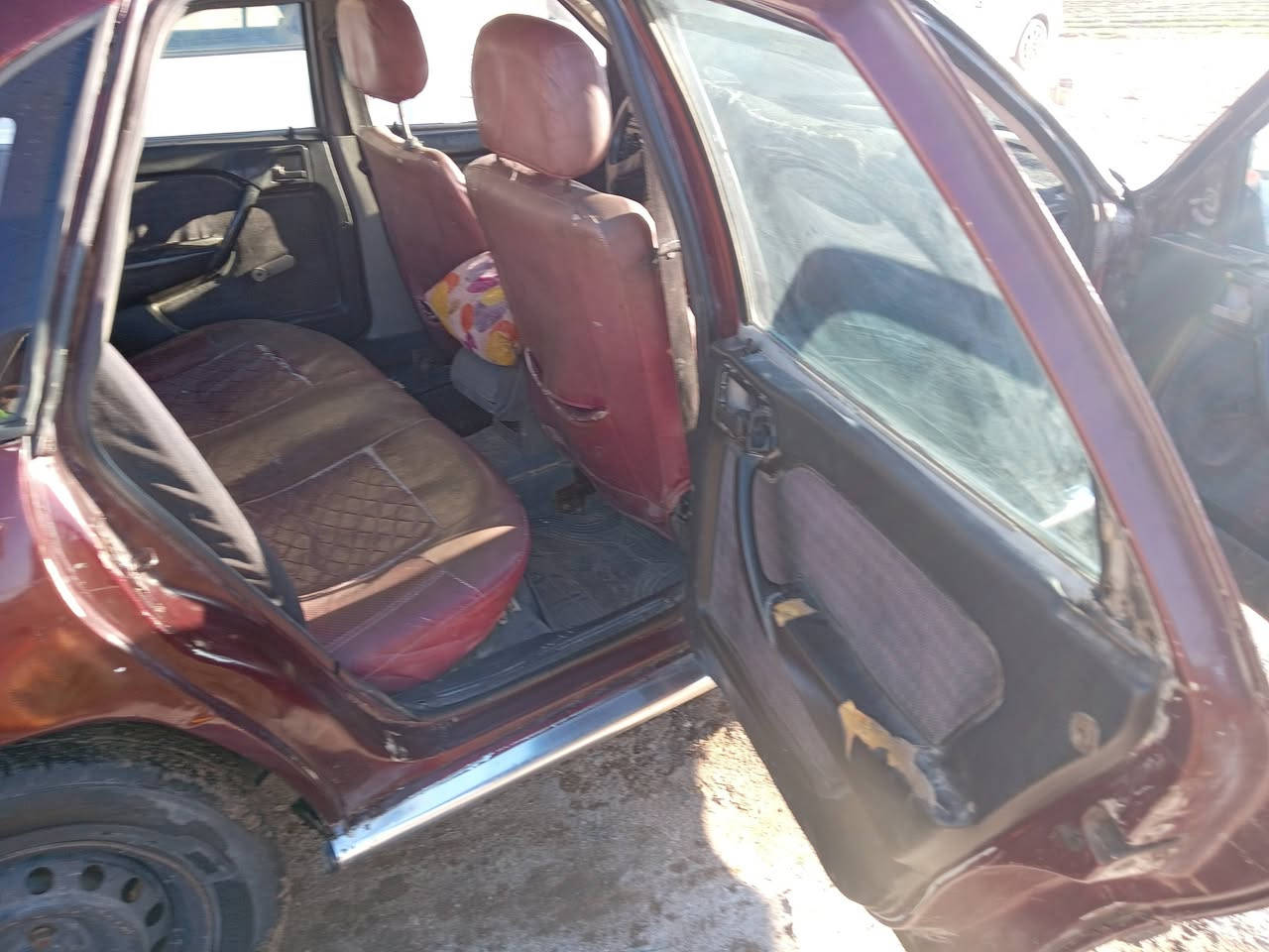 سلام عليكم اوبل فكتره موديل 90
رقم انبار مكينه وكير ممفولات حجم 18
سعره 25 وبيه مجال 
مكان بابل سكندريه 
***********
