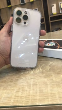 شباب اي فون 16 برو ماكس ماستر جديد غير مستخدم بطاريه 256مكاني بغداد لل...