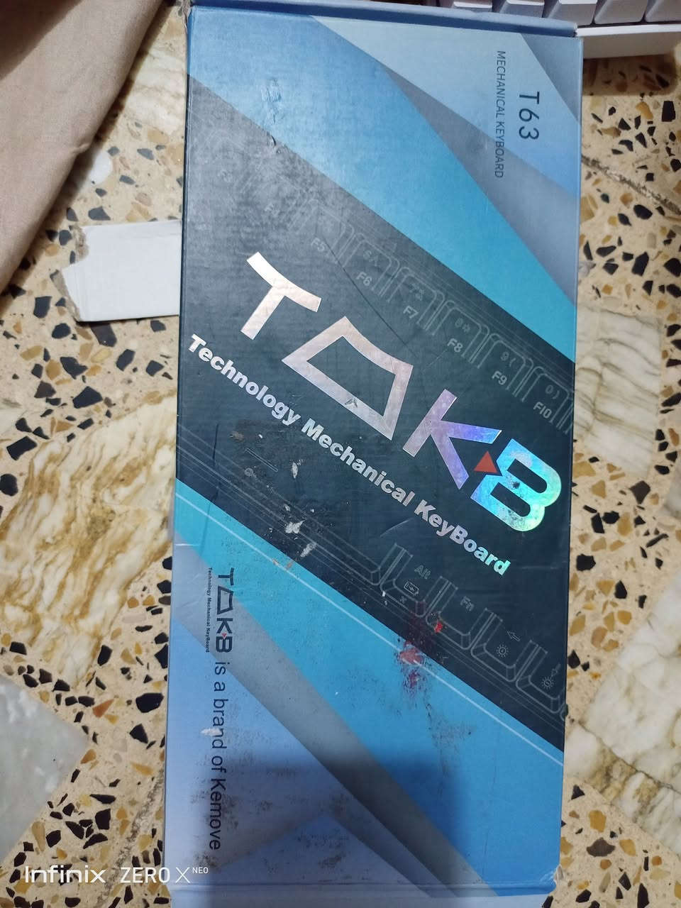 كيبورد كيمنك اصلي ثقيل جد خلي سعر وبالعافية


**إذا كنت صاحب هذا الإعلان وتريد حذفه لأي سبب، رجاءا أرسل رسالة إلى الدعم الفني**
