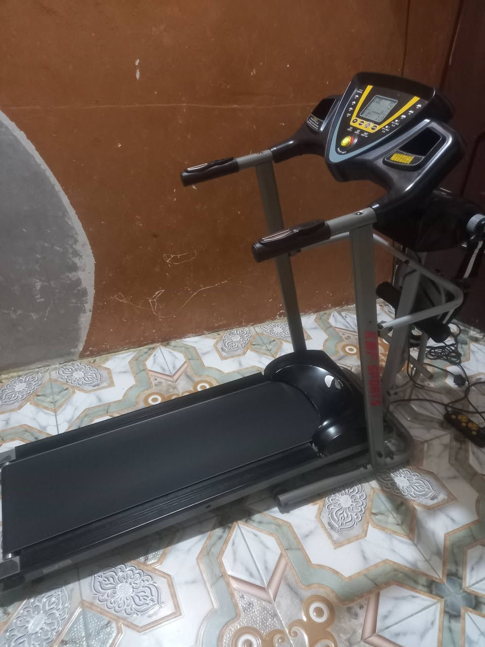 جهاز جري اوربي بي جهاز خواصر ومذوب الدهون شرط الفحص سعره 180الف عنواني البصره زبير


**إذا كنت صاحب هذا الإعلان وتريد حذفه لأي سبب، رجاءا أرسل رسالة إلى الدعم الفني**