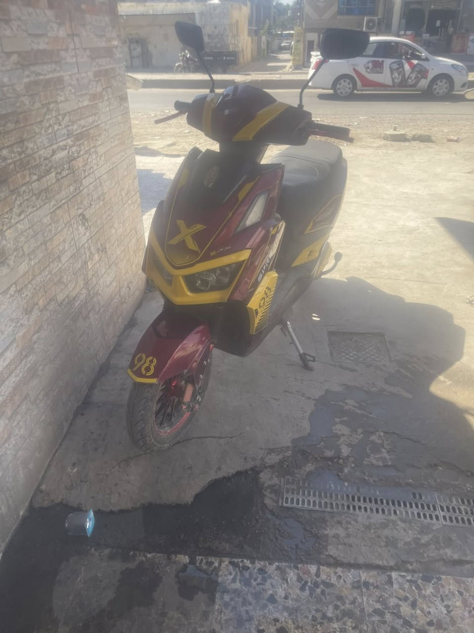 سلام عليكم دراج شحن البيع  الزعفرانيه  بلسكنس ملف 3800 بطاريات 6الدراجه نضيفه سعر 600الف رقم تليفون ***********
