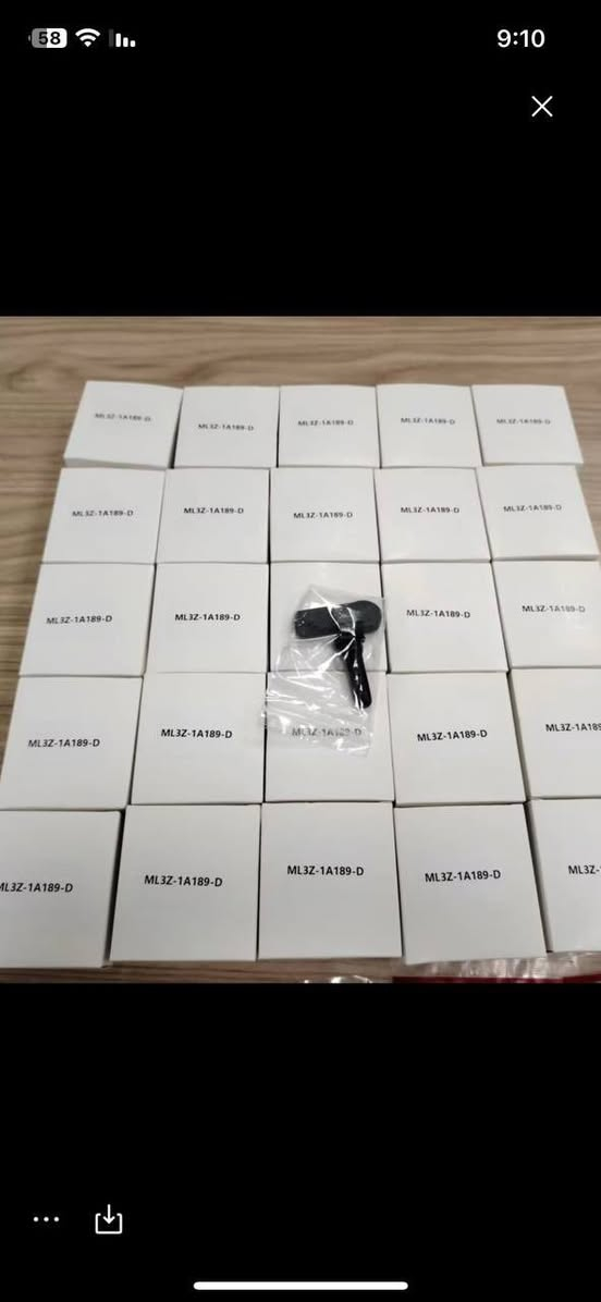 السلام عليكم
⭕️ يتوفر حساس تاير فورد لجميع  سيارات الفورد ولينكون 

(الموديلات من سنة 2010 - 2025)

{نسبة البطارية💯‎%‎ جديد غير مستخدم}

‏1.Ford Edge 🛞

‏2.Ford Focus 🛞

‏3.Ford Fusion 🛞

‏4. Ford EcoSport 🛞

‏5. Ford Maverick 🛞

‏6. Ford Escape 🛞

‏7. Ford Fiesta 🛞

‏8. Ford Bronco Sport 🛞

‏9. Ford Mustang 🛞

‏10. Ford Taurus 🛞

‏11. Ford Bronco 🛞

‏12. Ford Explorer 🛞

‏13. Ford F-150 🛞

‏14. Ford F-150 Lightning 🛞

‏15. Ford Expedition 🛞

‏16. Lincoln Navigator 🛞

‏17.Ford Super Duty (F-250 / F-350)🛞

‏18.Ford Figo 🛞

‏19.Ford Tatori 🛞

 

📍يوجد توصيل الى جميع انحاء العراق بـ 5 الف دينار

***********
