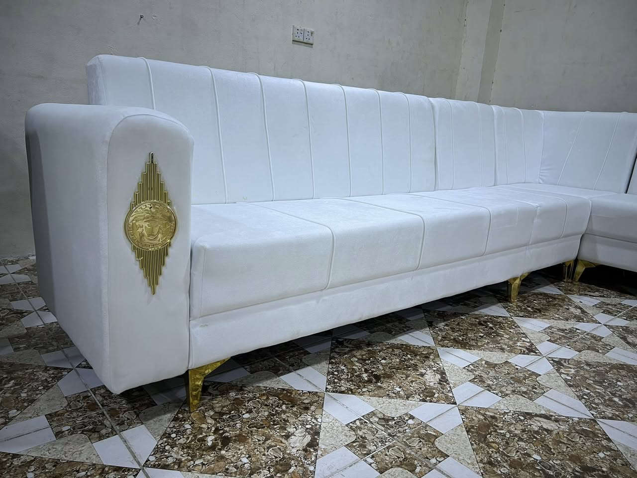 @

ئةم زاويية 10نةفةريية
بؤفرؤشتن بيعيبة لؤك لؤكة
مانگيك كاري نةكردووةبةلاش
سةعري 250هةزار
ژم***********
شوين كةلار
