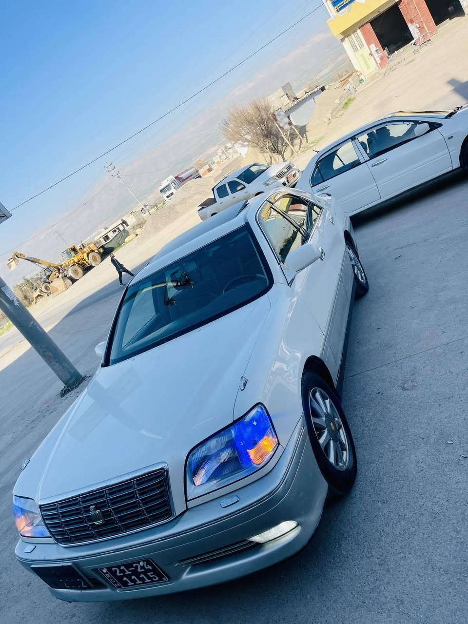 ***********
سەلامی خوالەهەموولایەک 
مەلیکەی مووس 2001
مەکینە vvt گێروو مەکینە بەشەرت 
سەقفوو حیزام بەشەرت 
ویل نەجمە و باڵی سەرسنووق سڵاید دەشپووڵ نەجەف
چوارکووشن کارەبا تراکشن کۆدیشی هەیە
شوێن‌‌/سلێمانی
سعر‌/ 52گەڵا
تکایە نامەمەنێرە گەرمووشتەریت تەلەفۆنکە
