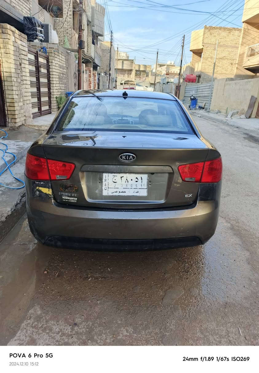 سلام عليكم
فورتي وارد امريكي موديل 10مكينه2000
***********تصل وتدلل
