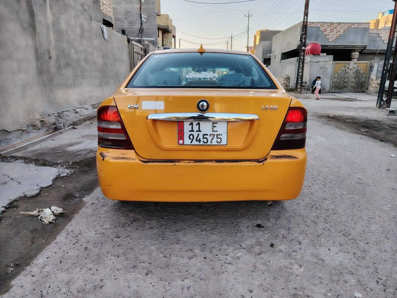 السلام عليكم ورحمة الله وبركاته
جيلي Ck 2013
رقم بغداد جديد هزة جديدة مصفرة من كلشي
محرك جديد
سيارة مابيها اي ضربة كلها بلادية على وضع الشركة 
 مكانها بغداد

السعر ٣٦
للتواصل *********** او *********** بغداد, العراق
