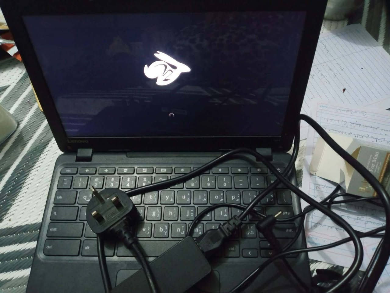 للبيع او مراوس بموبايل
لابتوب 
Lenovo 
google chrome
 N23
لابتوب 
لينوفو 
كوكل كرومي
 أن23
وياهه شاحنتهه

تكدر تستخدم 
شاشة لمس أو دكم
 وتكدر تنزل بيهه برامج 
وبيهه كامره دواره
 خلفيه و أماميه 
استخدام مريح جداً 
تكدر تشحن جهازك منهه
 وتكدر تفتح موبايل بيهه 
وتدعم جميع اللغات 
وجميع البرامج 

وياهه شاحنتهه

السعر 55 الف
 العنوان كربلاء 
هـ***********
