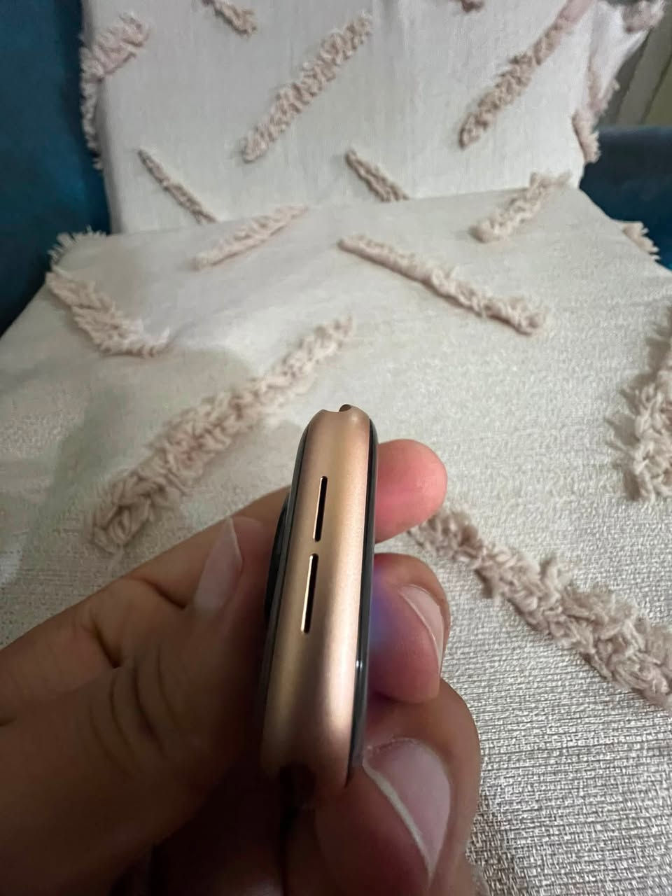 ساعه ابل se حجم 44
ساعه جديده مكفوله من الشخط

بطاريه 96

فقط الساعه وشاحن الكيبل الاصلي 

تايبسي تجي  

السعر 140

العنوان بغداد الدوره 

رقم الهاتف ***********
