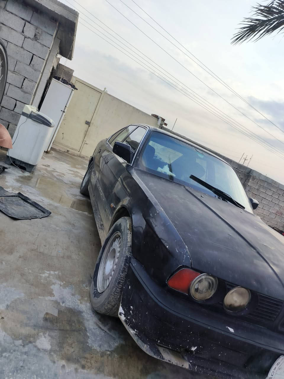 بي ام 525
حجم 525
كير عادي 
سيارة أحلى من الصور 
حائز ثالث شرط التحويل
السعر 28 ويرحم والديكم الموشراي لايتصل 
مكان:سامراء/الحويش
للاتصال:***********
