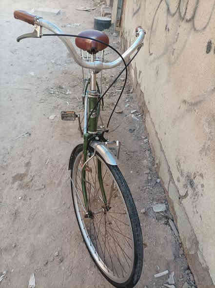 بايسكل 26 ياباني للبيع السعر 70 وبيه مجال ناصريه مركز الثوره ***********
