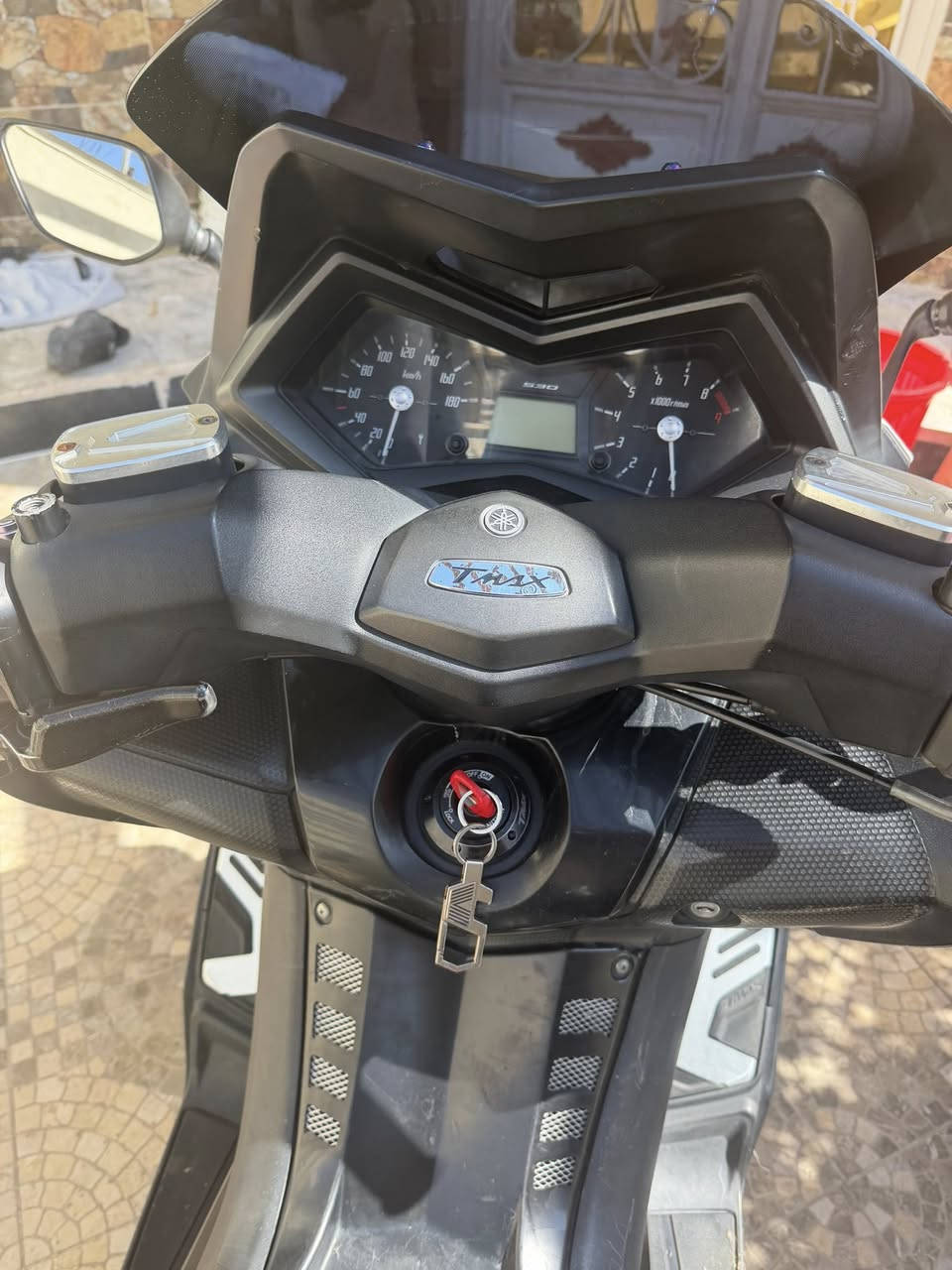 سلام عليكم
تي ماكس  موديل 2014  رقم وسنويه الدراجه بيها صبغ الجاملغ الخلفي فقط ماشيه 27 الف السعر ٦٦ وبيها مجال بسيط للاتصال مكان الدراجه بغداد  ***********
