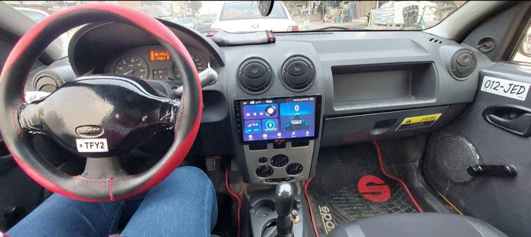 رينو لوگان للبيع او مراوس سياره نظيفه ضررها بس باب السائق ما بيها صبغ سنويه بأسمي مكانها الشقق الخضراء سعرها 35 وبيها مجال للشراي ***********
