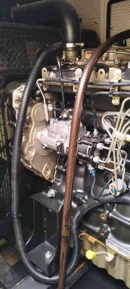 السلام عليكم للبيع مولدات عدد 2
نوع بيركنز كاتم.  محرك 6 سلندر 
ذو قدره 135 كيفي  مع راس توليد فرنسي اصلي 
استخدام قليل على وضع الشركه 
العنوان. كراده شارع52. 
للاتصال ***********
متوفر وات ساب على نفس الرقم
