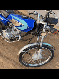 سلام عليكم دراجه نامه شلامجه اوراق ممفتوحه كلشي شغال عنواني كرمت علي ***********السعر 900ومجال حق جيه مديل 2022
