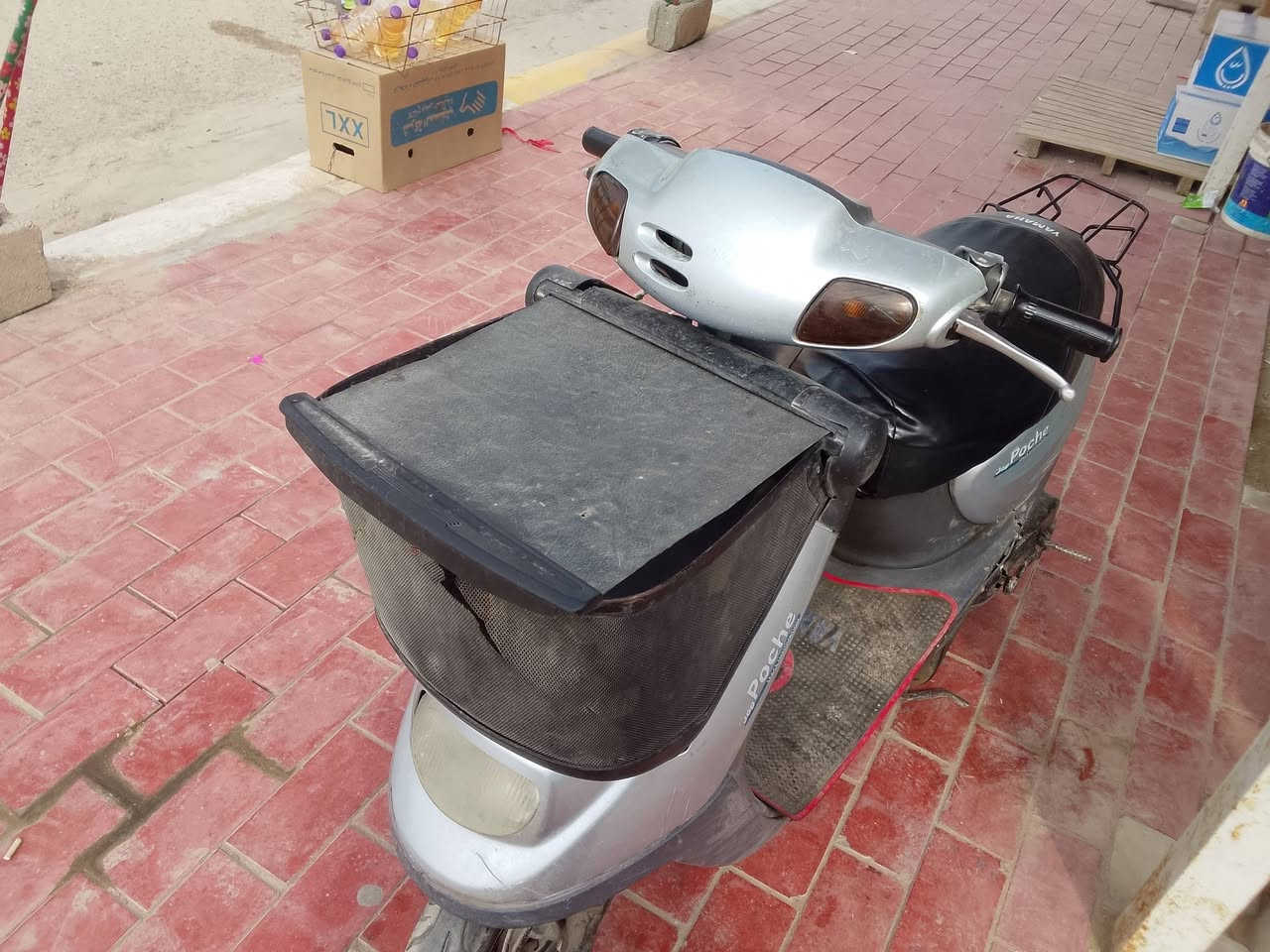 السلام عليكم دراجه لبيع منغولي مفتوحه مره وحده السعر ٢٥٠ وبيه مجال***********
