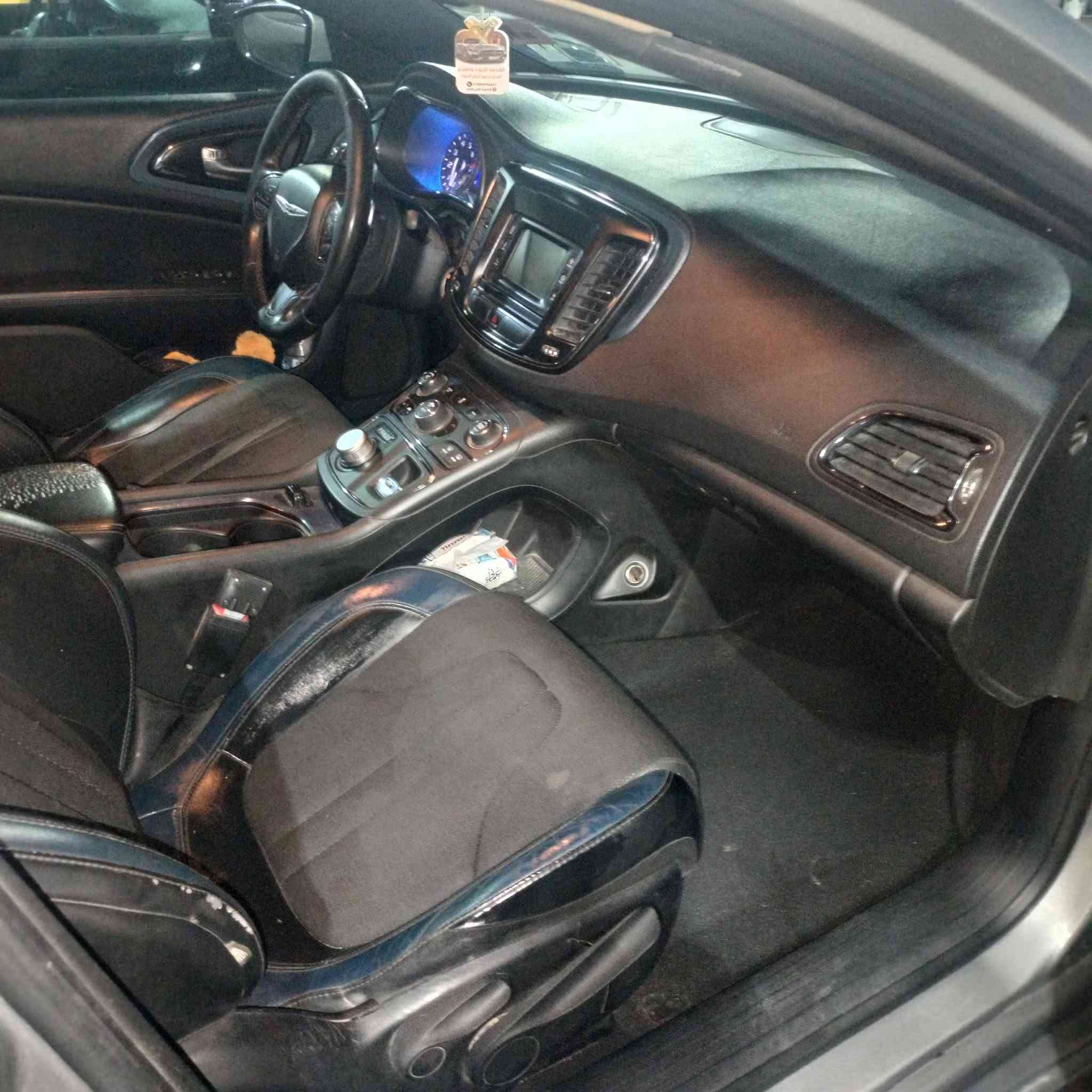 سلام عليكم 
للبيع.....
كرايسلر C200 فئةs
محرك V6  
كير 9 نمر ماوس
مراوح مبرمجه 95 وتنزل 
تبريد شغال قطعه وحده
شاشه صغيره 
حداديه جيدة عوزها فقط مشط ستيرن
رقم (ذي قار) سنويه منتهيه بأسم معوق

حادثها خلفي (3 قطع) بيها الجاملغ الامامي والخلفي الايمن مصبوغ  ومبدل قبق الصندوق 

مكان الناصرية مركز 

سعر 105$ وبيهال مجال
 
للستفسار واتساب ***********
