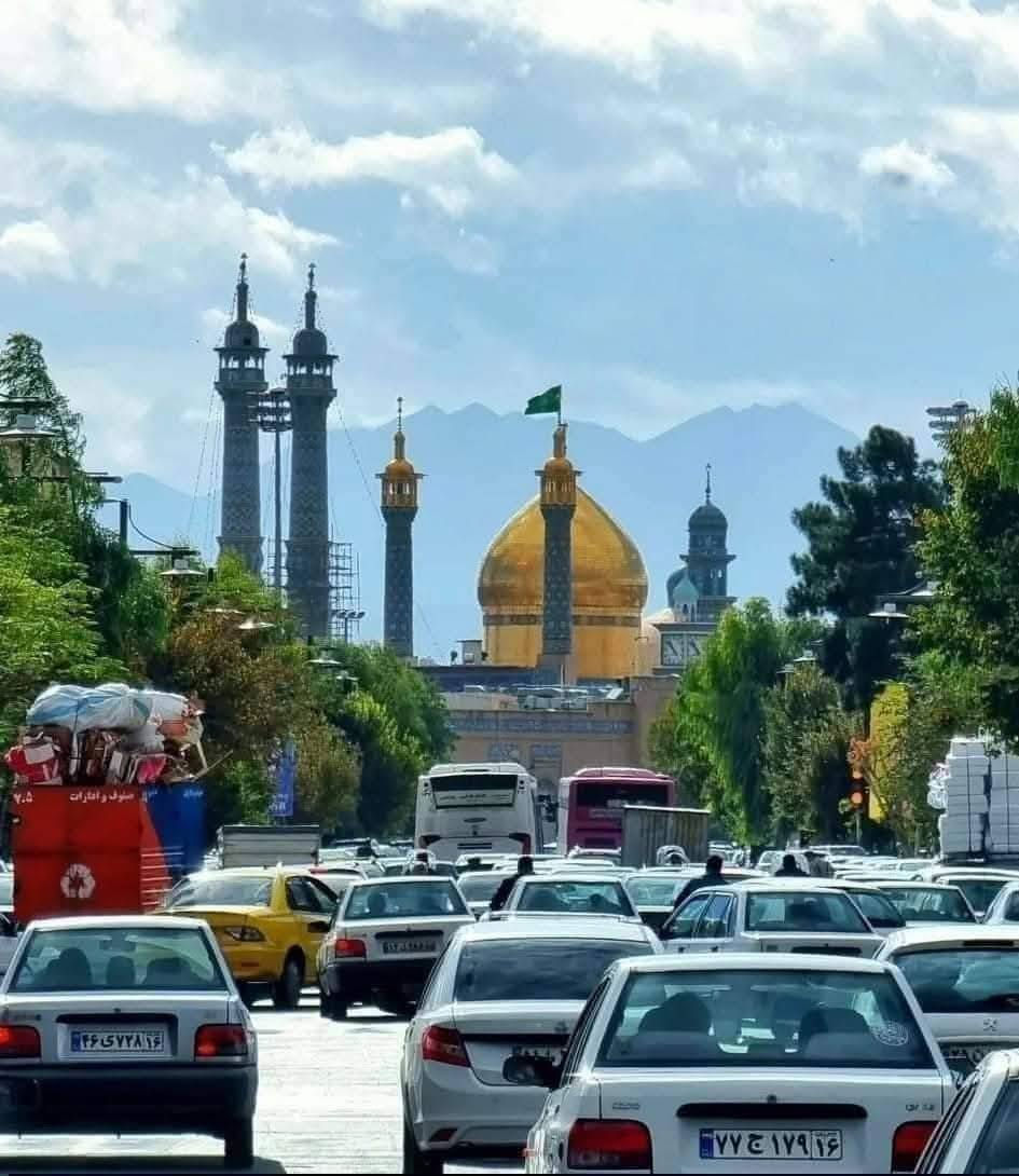 اقوى العروض مستمرين معكم بمناسبة رأس السنة الميلادية
حملة الصادق لزيارة العتبات المقدسة
وبالتعاون مع
شركة شمس الرحلة للسياحة والسفر 
الكروب المميز الجديدة  250 الف دينار 
كروب مشهد و قم 

9 أيام ذهاب طيران وعودة  باص رجال اعمال 
والطيران من مطار بغداد الدولي و مطار النجف الدولي 
مشهد أربع ليالي مع ثلاث وجبات طعام 
قم ثلاث ليالي مع الفطور 
سارع بالحجز على تاريخ راس السنة الميلادية 

البرنامج 
 مشهد 
زيارة الأمام الرضا عليه السلام 
جاليدرة مول زيارة ياسر وناصر 
 يوم حر 
 برنامج سياحي حديقة مشهد و مزارات أصحاب الأمام عليهم السلام
  يوم حر 
الانطلاق إلى مدينة قم 
الوصول   فجرا واستلام الغرف وزيارة السيدة المعصومة عليها السلام 
مسجد جمكران ومزارات قم
جولة سياحية إلى بستان علوي 
والانطلاق ثامن يوم إلى الحدود العراقية 

تاريخ السفر 

2025/12/31
 فنادق مشهد جواهري المبيا شباهنك سراج ارك 
250  الف دينار 
للاتصال والاستفسار. الاتصال على الارقام التالية:
عباس الغياضي ابو سجاد
***********
***********..
تنويه
القاصر وكالة من الوالد عند كاتب العدل 
باصات  رجال أعمال vip
