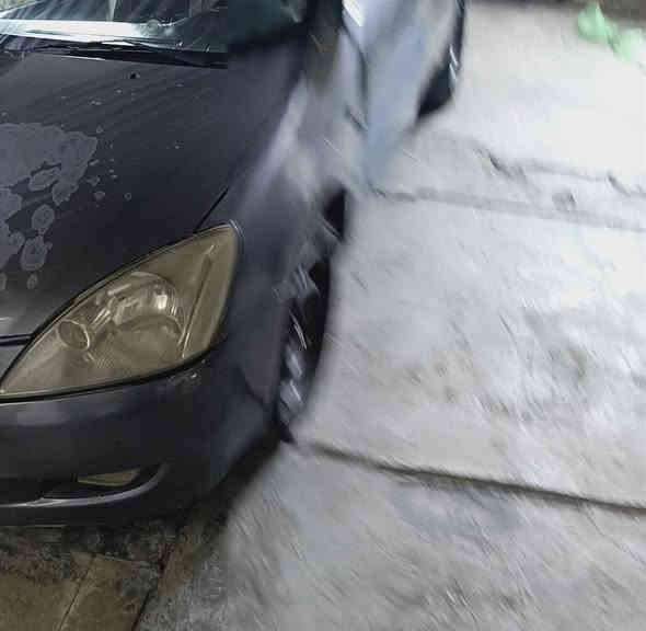 السلام عليكم ميتسوبيشي لانسر موديل 2010 رقم ديالى بأسمنا محرك مجفت السيارة بيها جراد وبيها ملاحظات تحتاج صبغ أو ترتيب السعر ٦٥ ورقة بيها مجال بسيط للجادين بالشراء مكان السيارة حي العامل خلف المحكمة الاتصال على الرقم ***********
أو الرقم ***********
تحياتي للجميع
