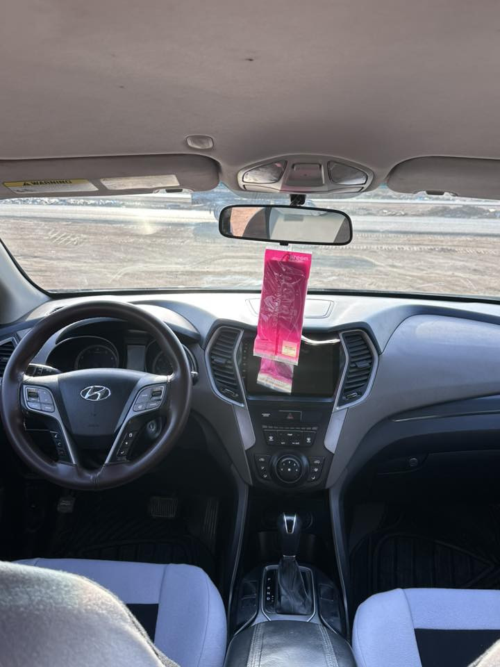 سلام عليكم سنتافي موديل 16 وارد مريكي حره بسمي سنويه جديده مداور ثاني يوم شرط مكينه كير حداديه تبريد تخم تاير جديد سياره بدون تبديل بيه رش صبق ٤ قطه سياره نضيفه كلش عنوان سماوه رميثه شارع العام مراوس بيع حسب القناعه سعر سعر 128 بيه جال *********** واتساب تصال
