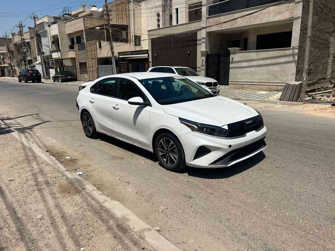 كيا فورتي 2024وارد امريكي نص فول ع حادثها دخال جديد محرك 2000دوش ماشيا 14الف بدون ايرباك حره مكان سياره بغداد رادارات اشاره بالمري كامره دواره اي ستفسار تصال بالرقم ***********السعر 120
