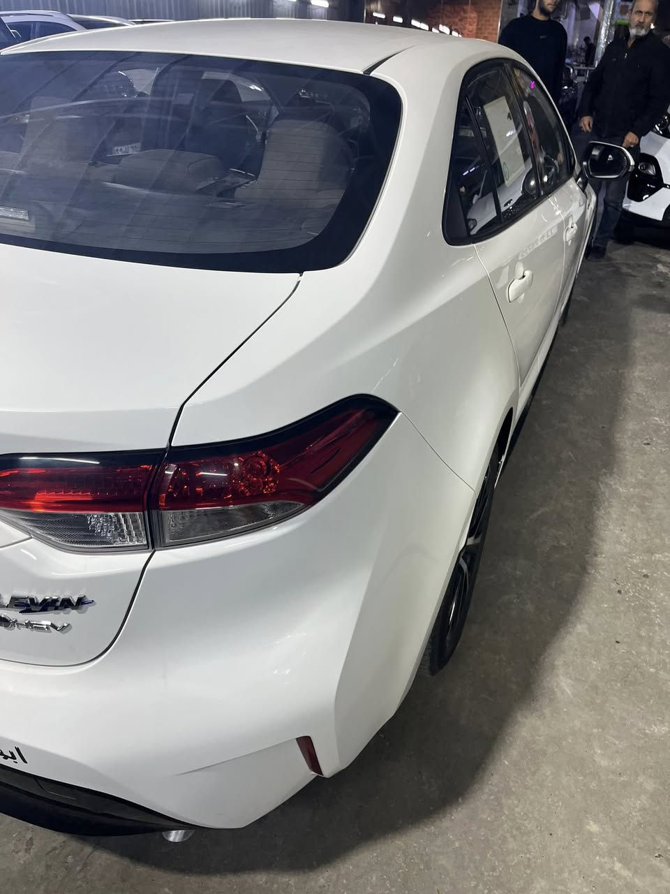 كورلا هايبرد تجميع شكل امريكي موديل 2025 ماشيه 25000 سياره فتحه سقف بصمه موصفات فول بيهه زلوغ بل جاملغ خلفي ممبين سياره جديده اي صبغ معجون مابيهه دكه بارد مابيهه رقم بغداد تحويل ثاني يوم مكاني بغداد البياع رقمي ***********
