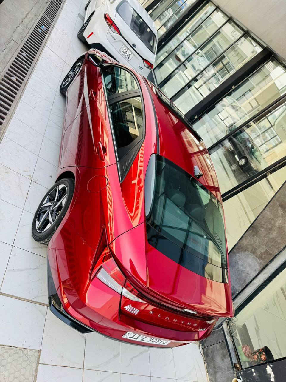 السلام عليكم هونداي النترا 2023 هايبرد (بانزين +كهرباء)
حره بغداد باسمي 
امريكي  حادثه باب وجاملغ خلف السكن  
لمتد فول اعلى فئه بالانترا  
المواصفات:
دخول ذكي
فتحة سلايد 
إنارة ترحيبية في قبضات الابواب 
صندوق ذكي يفتح عند الاقتراب 
رادارات 360  درجة 
نظام محافظة على المسار 
قيادة ذاتية 
شحن لاسلكي
حساسات خلفية
اضاءةاماميه 
بك لايت لد
داخل جلد 

تبريد و تدفئة المقاعد 
اضاءة دشبول الوان متغيرة ambient light
فتحة سقف
تبريد شاشة مناخين منفصلين 
شاشة معلومات كبيرة متصله
شاشة عدادات دجتل 
نظام صوتي سماعات 8 boss
اوتوهولد autohold
هاند بريك بصمه finger brake 
وضعيات قياده ( سبورت ، نورمل ، سمارت)
مراية وسطية تعتيم ذاتي 
‏Abs &Esp
السعر ١٦٠
رقم الهاتف ***********
