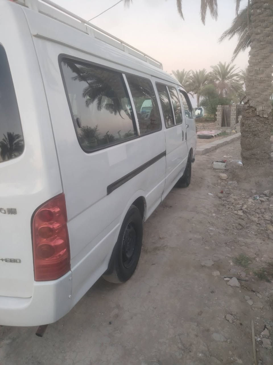 سلام عليكم شباب جنبي ناصيه اللبيع كير وكسن ومكينه خير من الله باقي تفاصيل تصال***********
