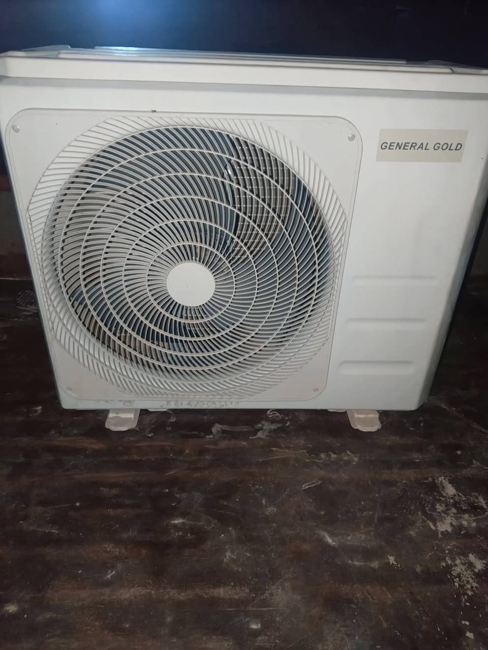 البيع سبلت جداري 2 طنين ونص
مستخدم ( عايز غاز )مكان النجف ناحيت الحيدرية 
رقم ‏‪***********‬‏
أنه مكلف بل نشر بروح أبوكم الحد يجي خاص

