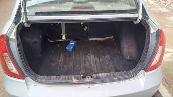 السلام عليكم سياره اكسنت موديل 11 سياره بيها بس بنيد السياره بأسمي كير مكينة مكفولات 
العنوان البلديات اليوأن شارع 30
سياره معروضه ب٩٠ وبيها مجال 
رقم الهاتف ***********
