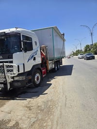 سكانيا 2001 سياره باج بطن بلادي كرين 10 طن سبع سلايتات اربعه هيدروليك ...