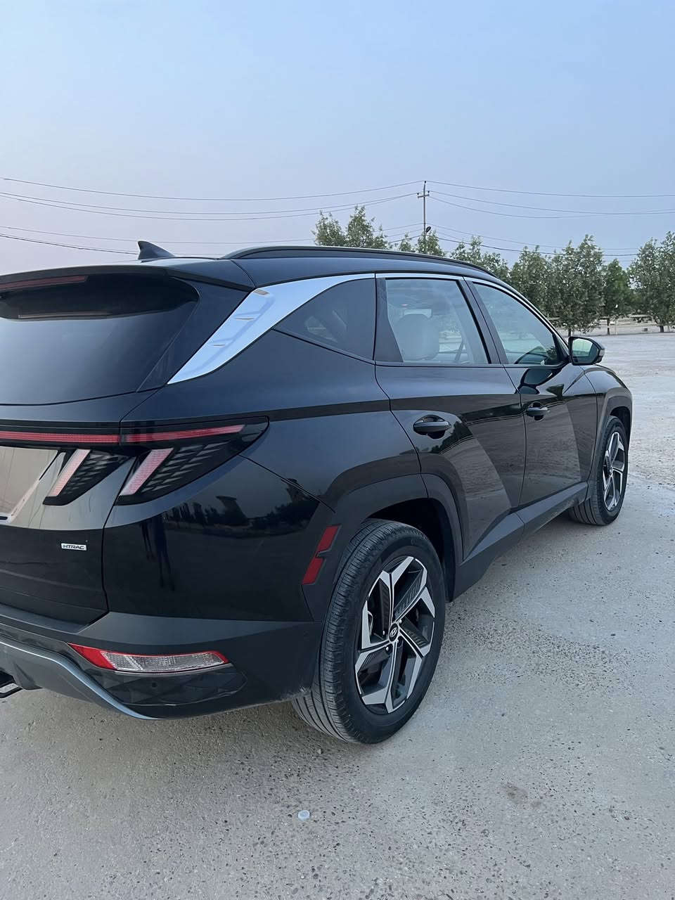 توكسان ‏Tucson -  2023  ليمتد
السياره رقم بغداد الجديد صفر غرامات
وارد امريكي 
مواصفات اوتوبارك فووول 1/1 VIP أعلى فئة 
حجم المكينه : 2500  
المسافه المقطوعه33   ميل مشي أمريكا مماشية بالعراق كلش قليل دوسات كتلوكات حجر بيئة كله موجودة السيارة جديدة جداً على وضع الشركة
 الضرر : 3 قطع صبغ  
 الايرباكات فقط دركة 
#مواصفاتها:  بانوراما /كشنات جلد / تدفئة تبريد بالكشنات/ كير كيبورد/كاميرات 360 / حساسات امامي خلفي/ تقديم وترجيع السيارة بالريمونت/ كراسي خزن الوضعيات الجلوس/شاشة ديجيتال/ بصمه تشغيل + بصمة ابواب+ صندوق  /شحن هاتف وايرلس/كامرا دوارة / شاشة كبيرة/ابل كار بلي + أندرويد اوتو /كشنات كهربائي /تشغيل عن بعد/رادارات أمامي وخلفي وجانبيه/ايقاف ذاتي/ويل كب كروم الحجم الكبير بلاك/ بكلايت لد/اشاير بالمري/تدفئة  بالكشنات/ تحديد مسار/ نظام ايكو +سبورت + سمارت/هند بريك بصمه /اوتو هولد/ لايتات زنون عدسه عالي ناصي/ رادار امامي /قطعتين تبريد/ تبريد بيانو مناخين منفصل/مراية اوتودم/ شاشة اعطال /حساس اطارات/اريل نفكيشن/صندوق حساس يفتح عند الاقتراب وبعد بيها مواصفات
_____________________________
تواصل فيس واتساب جميع برامج التواصل 
_____________________________
رقم الهاتف *********** مكان السيارة بغداد 
(السعر 205 قابل للتفاوض)
