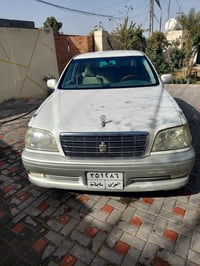 ملكه ٢٠٠١ • محرك D4 • ستيرن كهرباء