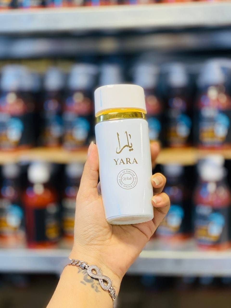 "'يارا' ليست مجرد زجاجة عطر، بل هي قصة جمال تنتظر أن تُروى عليكِ. لا تكتفي بالمشاهدة، انغمسي في هذا العبق الملكي وعيشي التجربة بنفسك. حان الوقت لتدللي نفسك، اطلبي 'يارا' اليوم واجعلي كل لحظة ملكًا لكِ."


**إذا كنت صاحب هذا الإعلان وتريد حذفه لأي سبب، رجاءا أرسل رسالة إلى الدعم الفني**