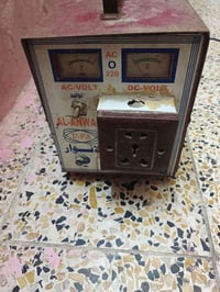 عاكسه ٥ امبير شغاله اني ابيعهة فحم لان ماعندي باتري فحص اكرر فحم ابيع ...