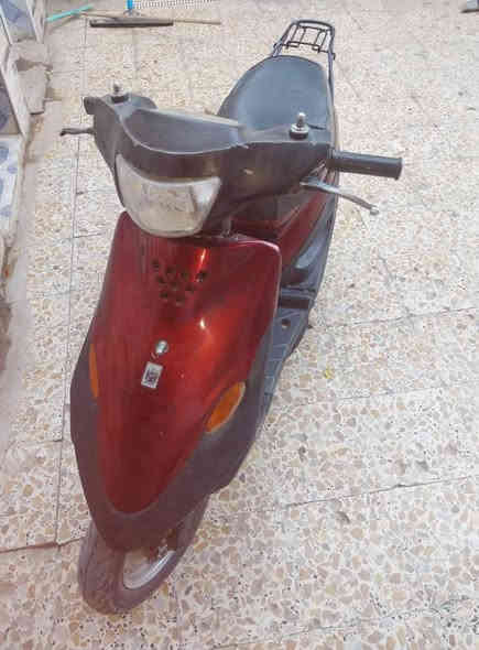 دراجه ياماها فحل للبيع مامفتوحه نظافه 80 بالميه  اوراق بسمي  
كل شي شغال بيهه  سلف هندر اشاير اصطاب لايت 
السعر 500 وبيهه مجال قليل 
***********
