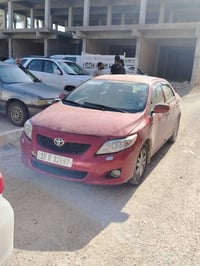 للبيع او مراوس وترهم مقدمه والباقي اقصاط حسب الاتفاق تيوتا كورلا موديل...