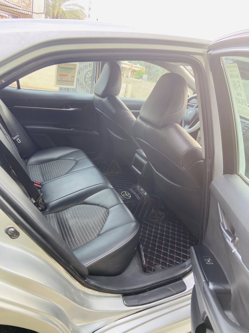 السلام عليكم Toyota كامري 2018 وارد أمريكي صور الحادث مرفقة بال منشور سيارة جديدة ماشيه 70الف￼ بدون ايرباك داخل جلد ويل 18 صدر كير مكينه مكفول كشن كهرباء سعر 200وبيه مجال مكان سياره ديالى بعقوبه الهاتف ***********
