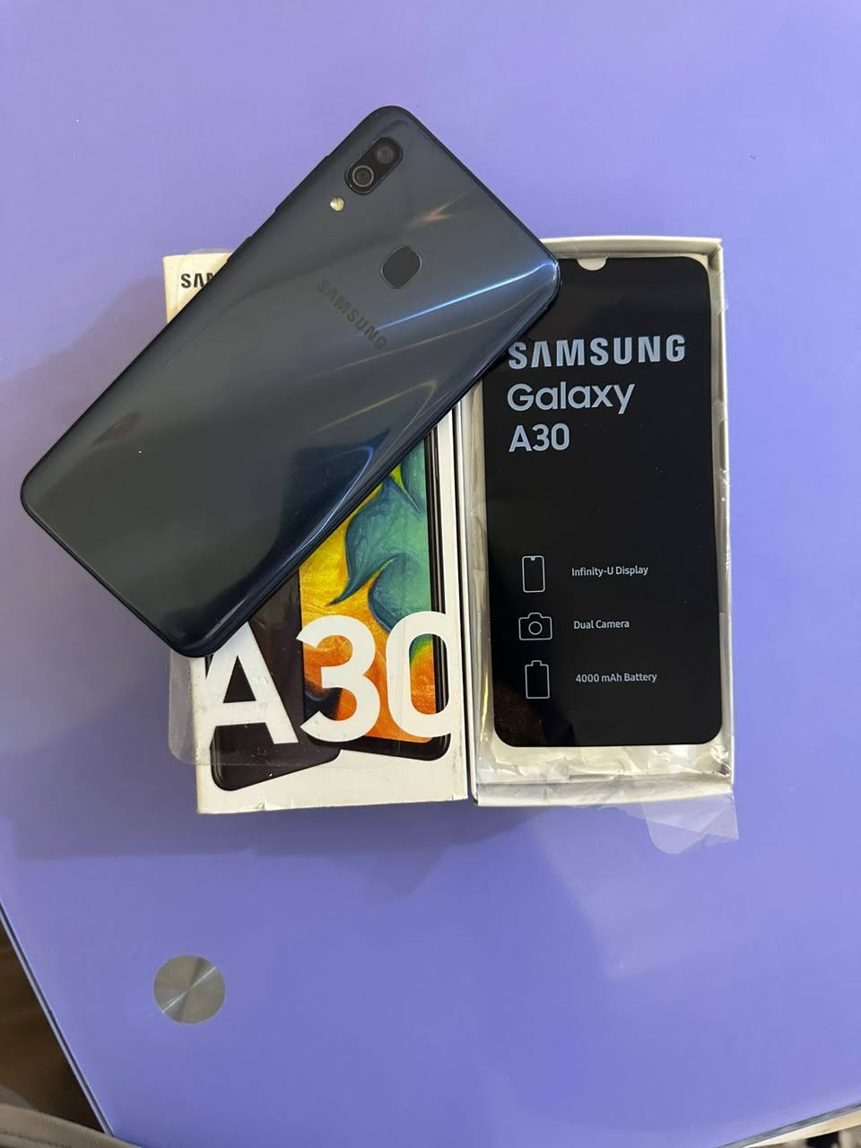 مبايل A30 جهاز نضيف وماداخل تصليح ابد ومكفول سعره. 90 ألف مكان الشطره الهاتف. *********** بي واتساب
