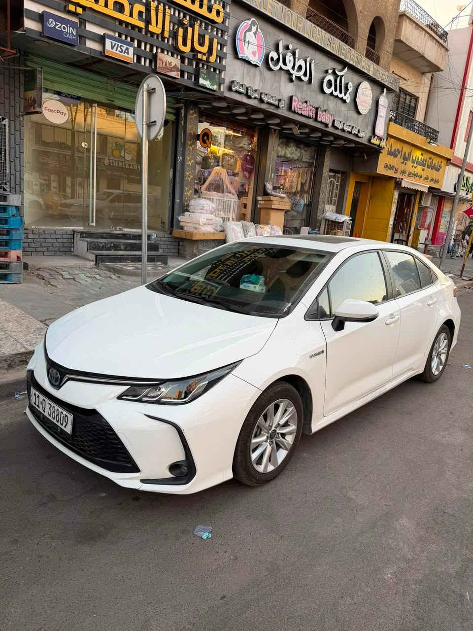 سلام عليكم للبيع فقط كورله هايبرد موديل 2024 فول مواصفات الوجبه الاولى عله ايدي ماشيه 44 الف مكفوله من بارد صبغ تبديل فقط اكو رصعه وحده بل بنيد وعلى حطته السعر اتصل على رقم صاحب سياره مكلف بل نشر ***********
