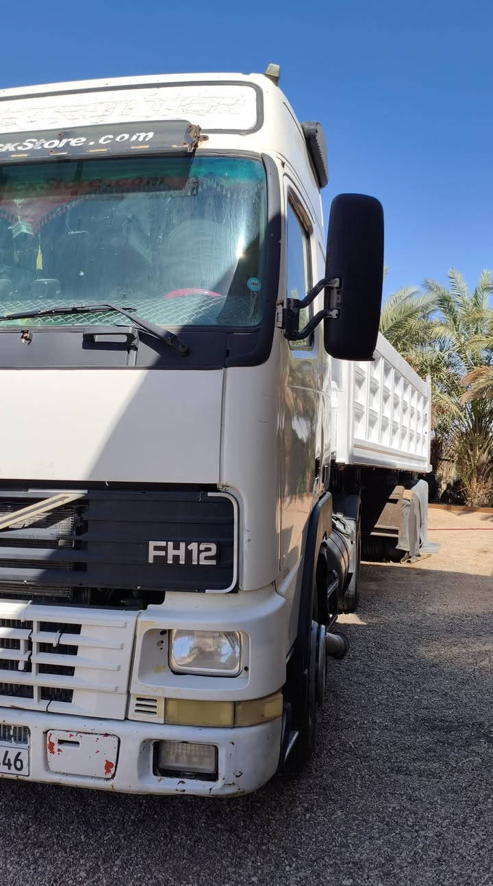 سلام عليكم فولفو للبيع موديل2000
 رقم سليمانيه جديد تحويل مباشر
 تخم تاير تبريد محرك 420
 عربانه المانيه مكفوله 24 متر 
مكان الانبار قضاء هيت 
الاستفسار اتصل على رقم ***********@📞 ***********اثير بي واتساب 📞 أبو أحمد
